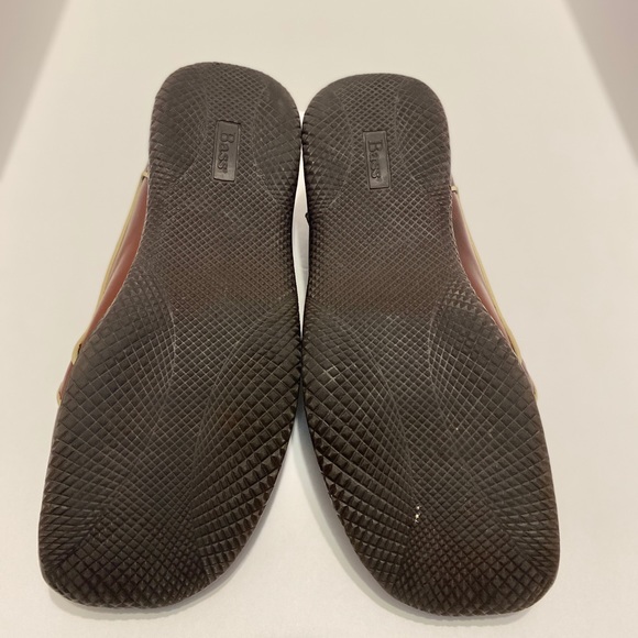 Men’s Brown Square Toed Dress Shoes - Picture 6 of 10